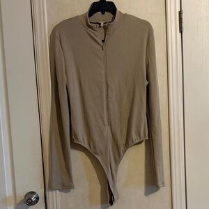 NWT Fashion Nova Beige Long Sleeve Zip-Up Bodysuit